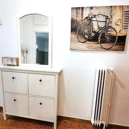 Center Cozy Near Acropolis Apartment